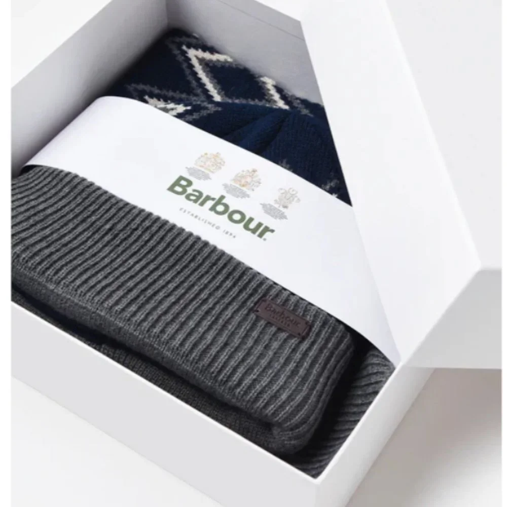 BARBOUR ELWICK FAIR ISLE  Great Gift 🎁! BEANIE AND SCARF SET MSRP$105